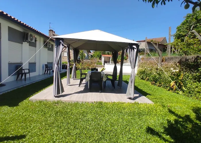 Semesterbostad Casa Dos Avos *